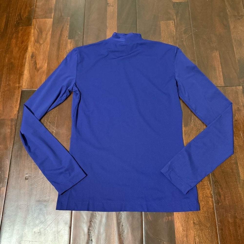 St. John Long Sleeve Turtle Neck Women’s Size P Blue Light Weight - Picture 6 of 6